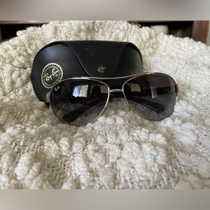 Ray-Ban || Women sunglasses
